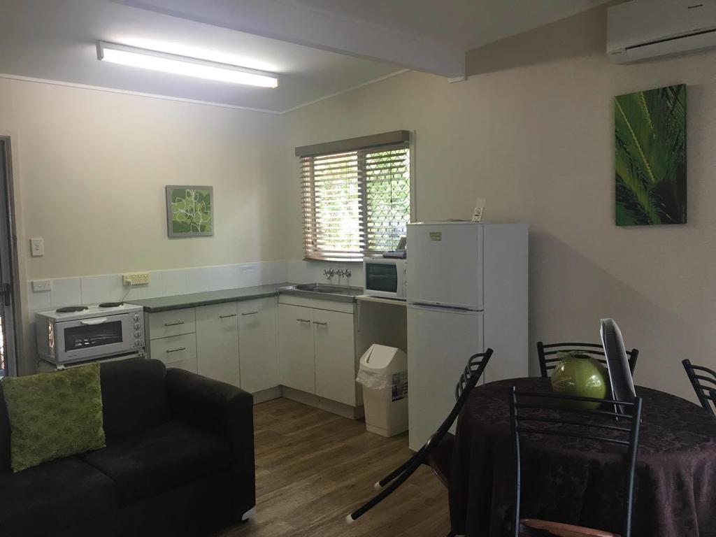 Mapleton Cabins & Caravan Park Exterior foto